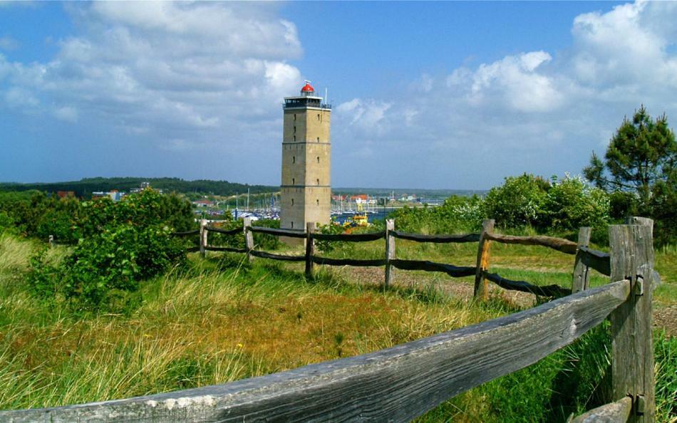 Luxus Familienvilla Mit Jacuzzi & Sauna Tzummarum Bagian luar foto